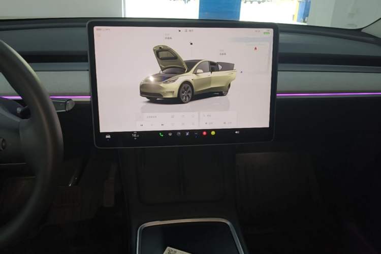 Used Tesla Model Y 2023 Rear-Wheel-Drive Version Audio And AC Panel