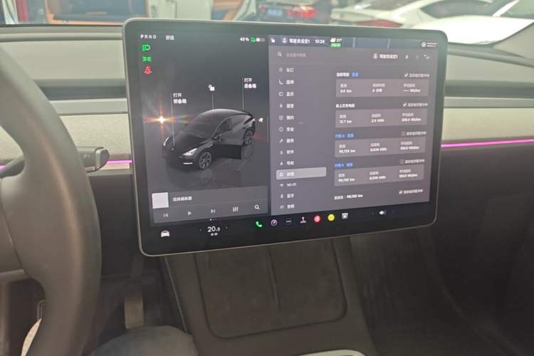 Used Tesla Model Y 2023 Rear-Wheel-Drive Version Audio And AC Panel