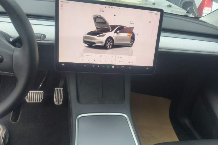 Used Tesla Model Y 2023 Long-Range All-Wheel-Drive Version Audio And AC Panel