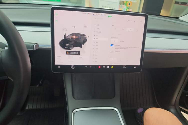 Used Tesla Model Y 2023 Rear-Wheel-Drive Version Audio And AC Panel