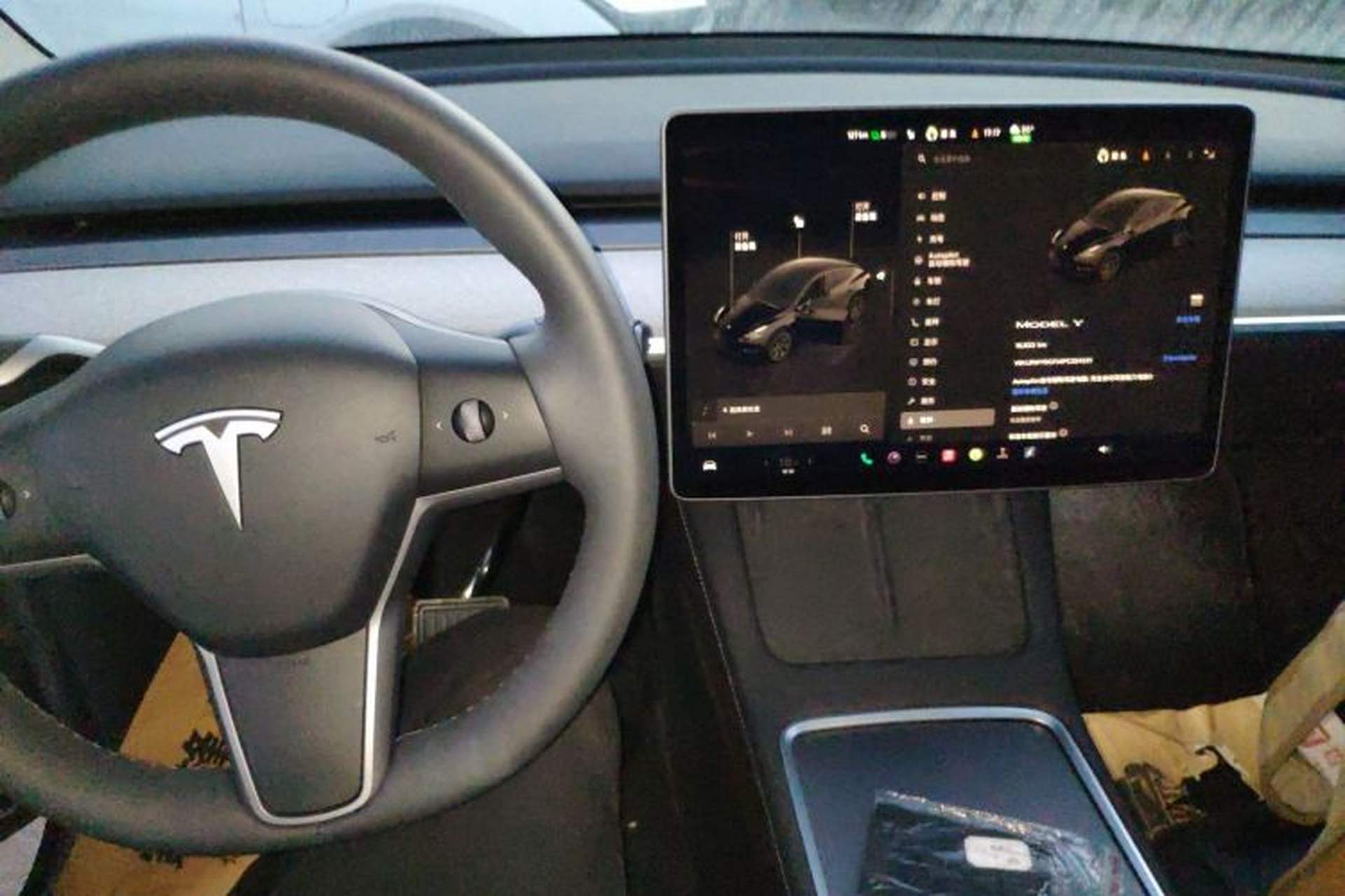 Used Tesla Model Y 2023 Rear-Wheel-Drive Version Audio And AC Panel