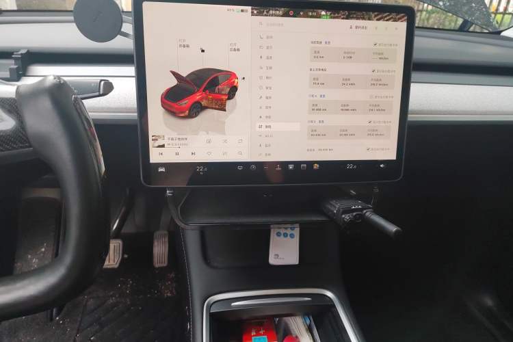 Used Tesla Model Y 2023 Long-Range All-Wheel-Drive Version Audio And AC Panel