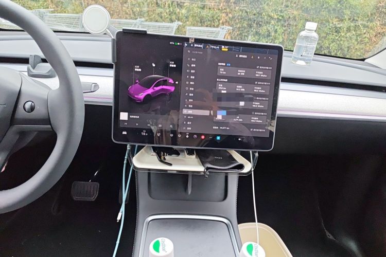 Used Tesla Model Y 2023 Long-Range All-Wheel-Drive Version Audio And AC Panel