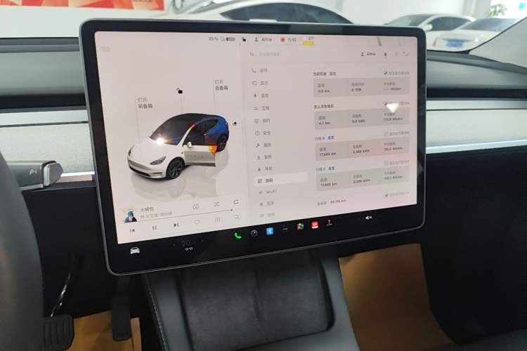 Used Tesla Model Y 2023 Rear-Wheel-Drive Version Audio And AC Panel