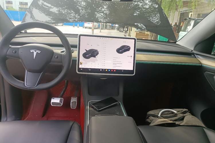 Used Tesla Model Y 2023 Rear-Wheel-Drive Version Audio And AC Panel