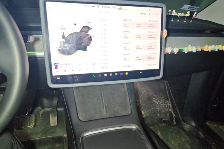 Used Tesla Model Y 2023 Rear-Wheel-Drive Version Audio And AC Panel