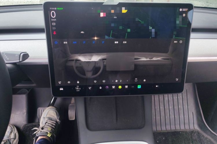 Used Tesla Model Y 2023 Long-Range All-Wheel-Drive Version Audio And AC Panel