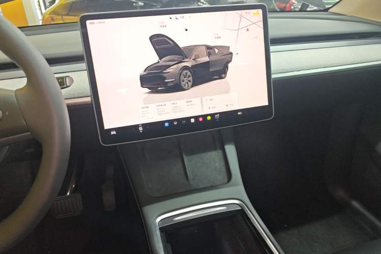 Used Tesla Model Y 2023 Long-Range All-Wheel-Drive Version Audio And AC Panel