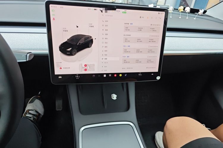 Used Tesla Model Y 2023 Rear-Wheel-Drive Version Audio And AC Panel