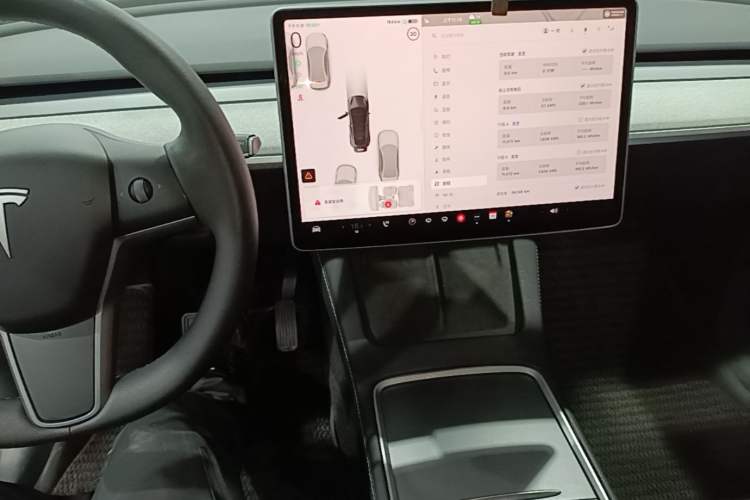 Used Tesla Model Y 2023 Rear-Wheel-Drive Version Audio And AC Panel