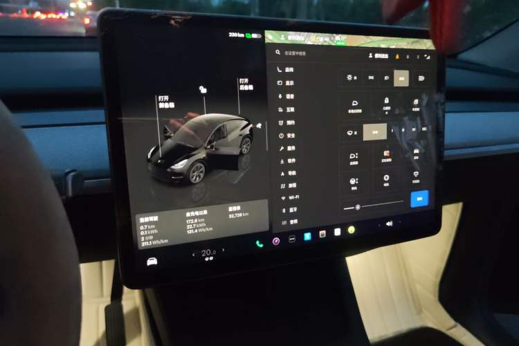Used Tesla Model Y 2023 Rear-Wheel-Drive Version Audio And AC Panel