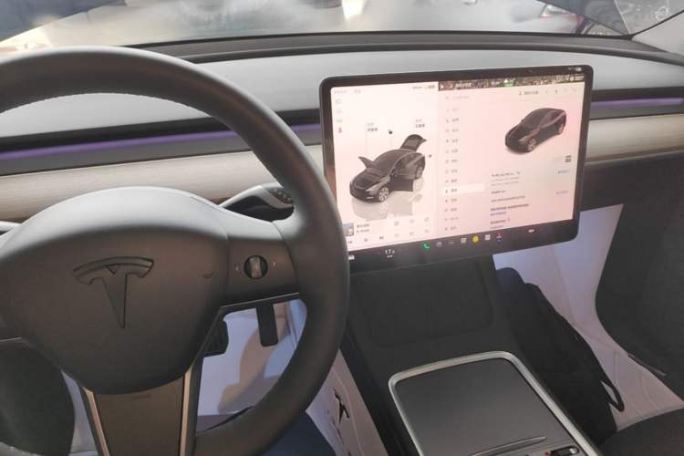Used Tesla Model Y 2023 Long-Range All-Wheel-Drive Version Audio And AC Panel
