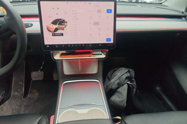 Used Tesla Model Y 2023 Rear-Wheel-Drive Version Audio And AC Panel