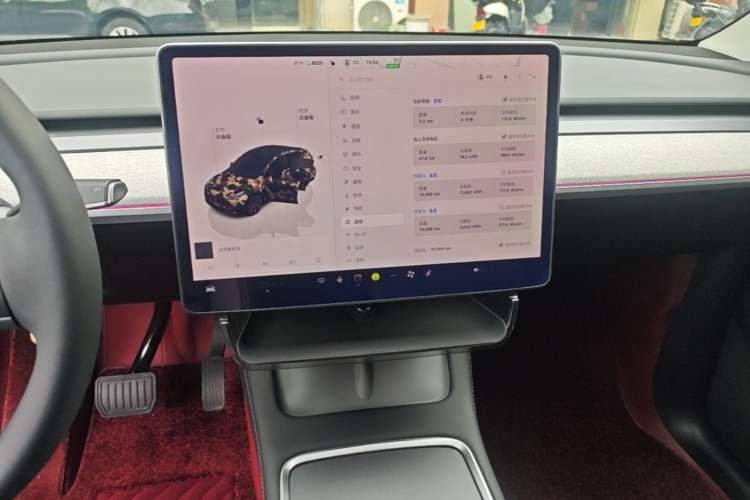 Used Tesla Model Y 2023 Long-Range All-Wheel-Drive Version Audio And AC Panel