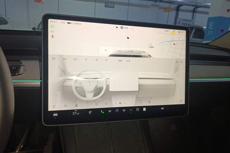 Used Tesla Model Y 2023 Rear-Wheel-Drive Version Audio And AC Panel