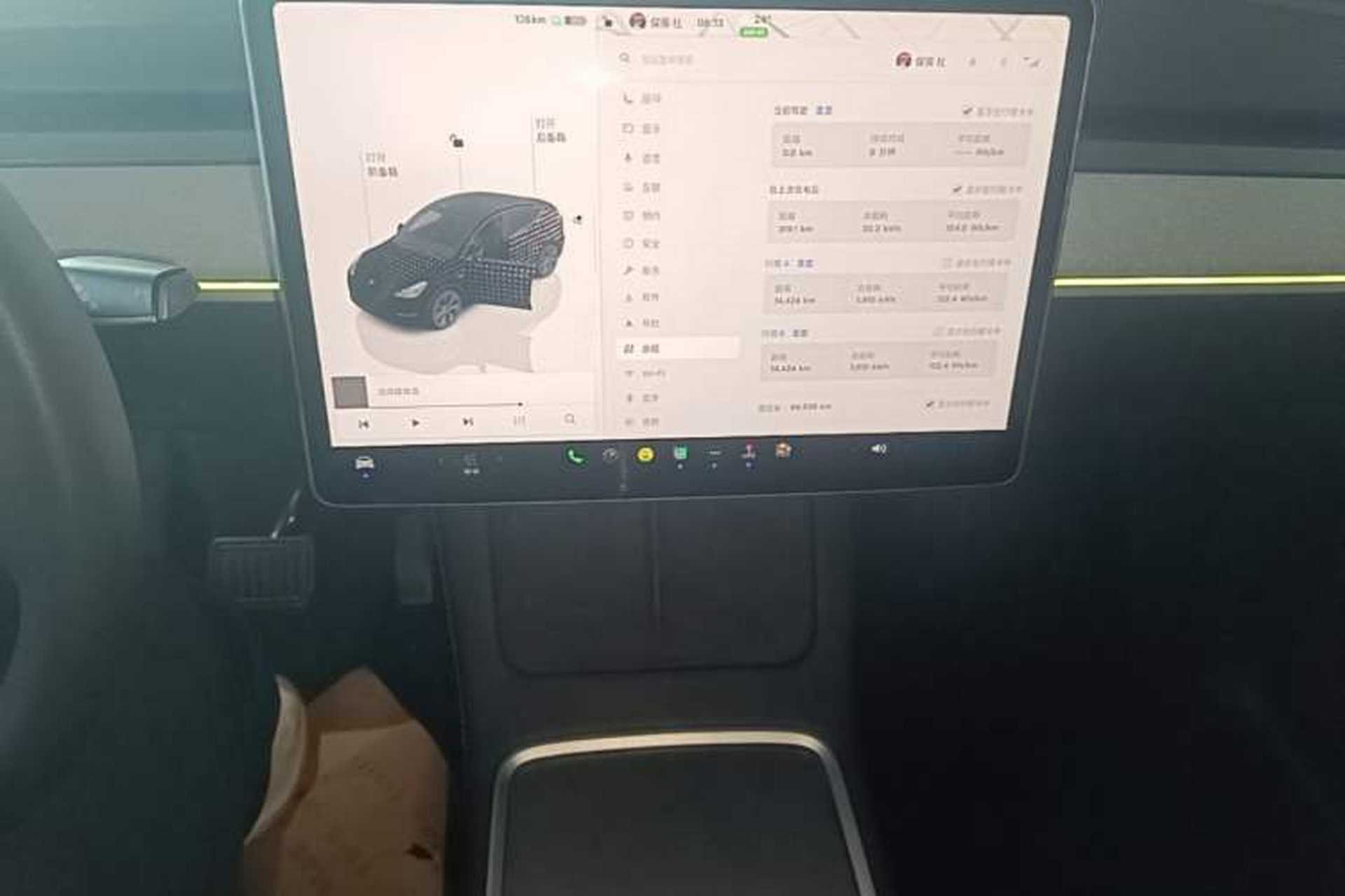 Used Tesla Model Y 2023 Rear-Wheel-Drive Version Audio And AC Panel
