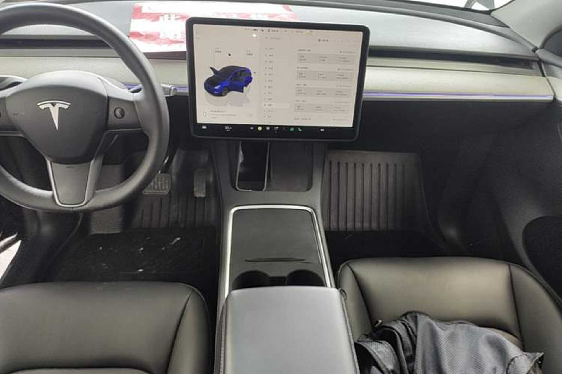 Used Tesla Model Y 2023 Rear-Wheel-Drive Version Audio And AC Panel