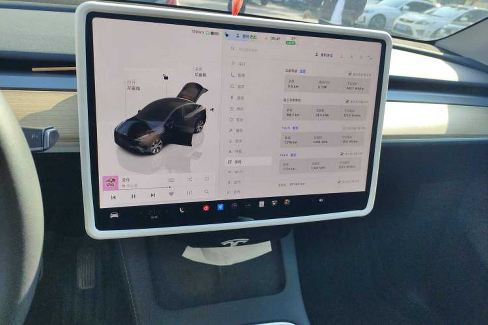 Used Tesla Model Y 2023 Rear-Wheel-Drive Version Audio And AC Panel