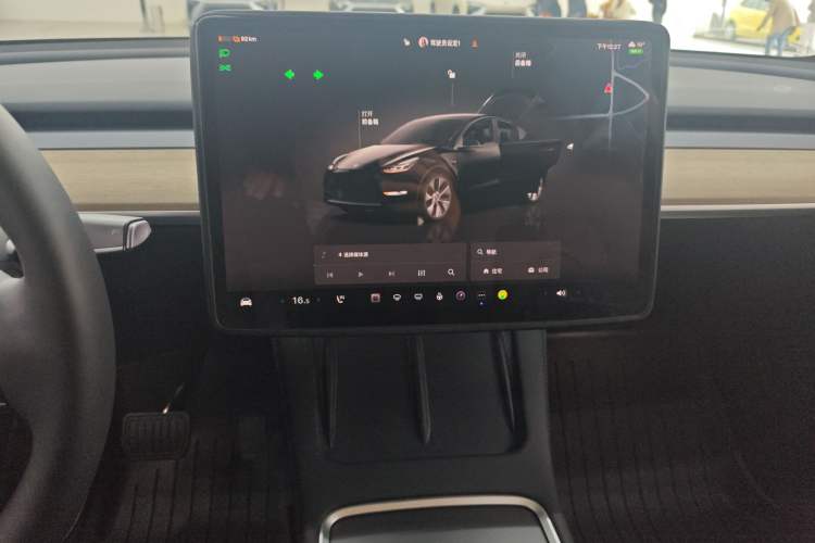 Used Tesla Model Y 2023 Long-Range All-Wheel-Drive Version Audio And AC Panel