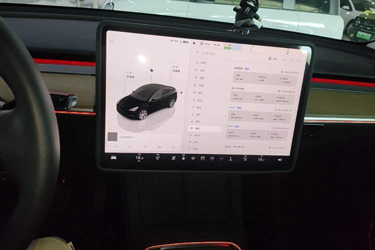 Used Tesla Model Y 2023 Rear-Wheel-Drive Version Audio And AC Panel