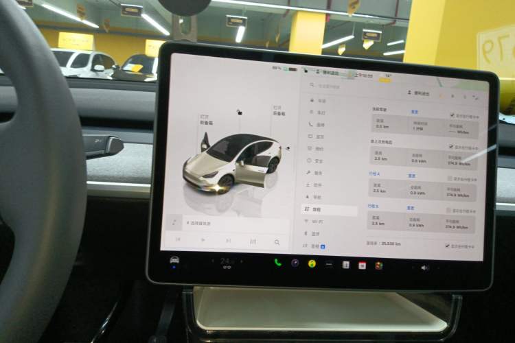 Used Tesla Model Y 2023 Long-Range All-Wheel-Drive Version Audio And AC Panel