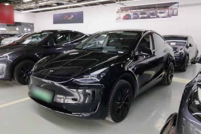 Used Tesla Model Y 2023 Rear-Wheel-Drive Version