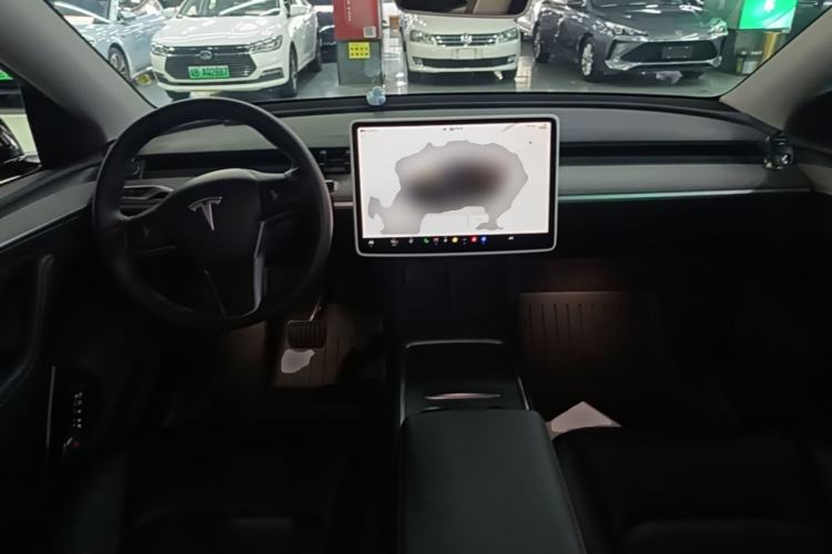 Used Tesla Model Y 2023 Rear-Wheel-Drive Version Center Console