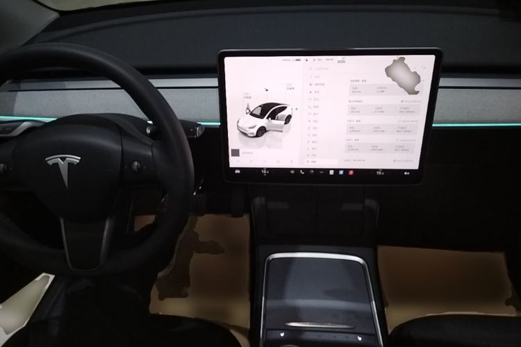 Used Tesla Model Y 2023 Rear-Wheel-Drive Version Center Console
