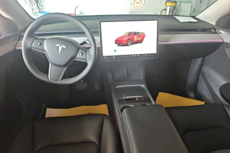 Used Tesla Model Y 2023 Rear-Wheel-Drive Version Center Console