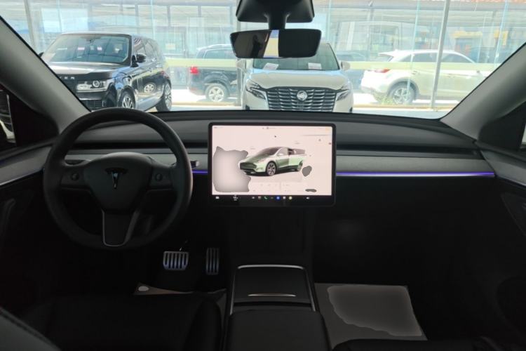 Used Tesla Model Y 2023 Rear-Wheel-Drive Version Center Console