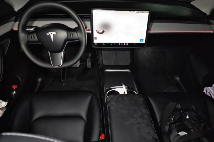 Used Tesla Model Y 2023 Rear-Wheel-Drive Version Center Console