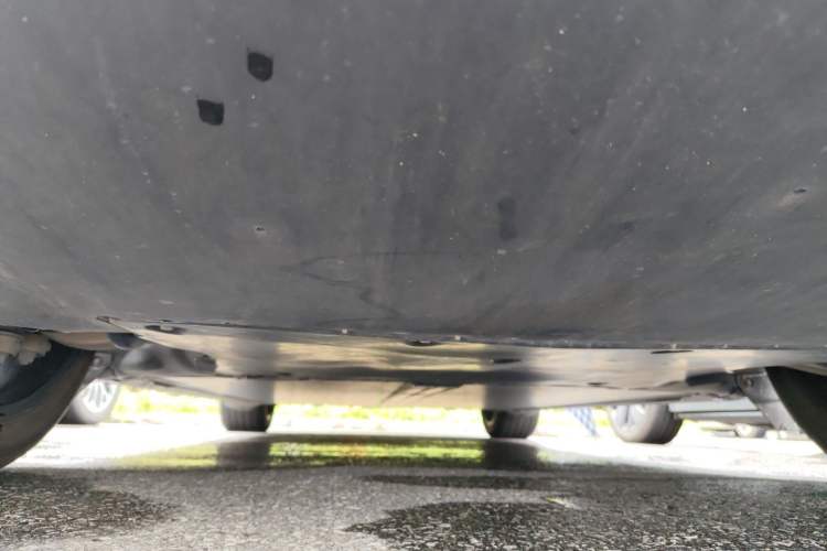 Used Tesla Model Y 2023 Rear-Wheel-Drive Version Chassis Front