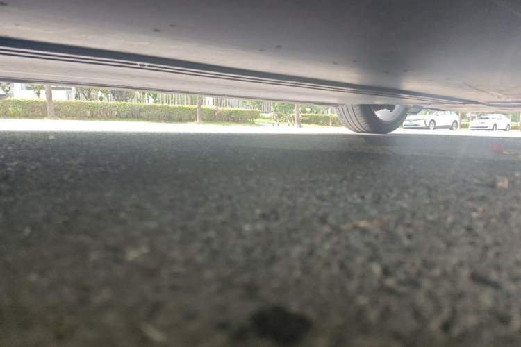 Used Tesla Model Y 2023 Rear-Wheel-Drive Version Chassis Front