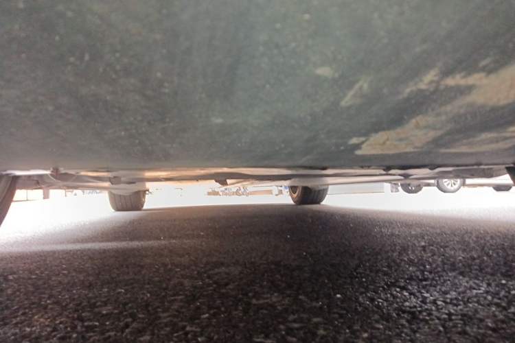 Used Tesla Model Y 2023 Long-Range All-Wheel-Drive Version Chassis Front