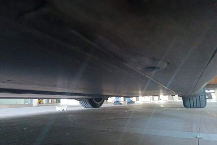 Used Tesla Model Y 2023 Rear-Wheel-Drive Version Chassis Front Left