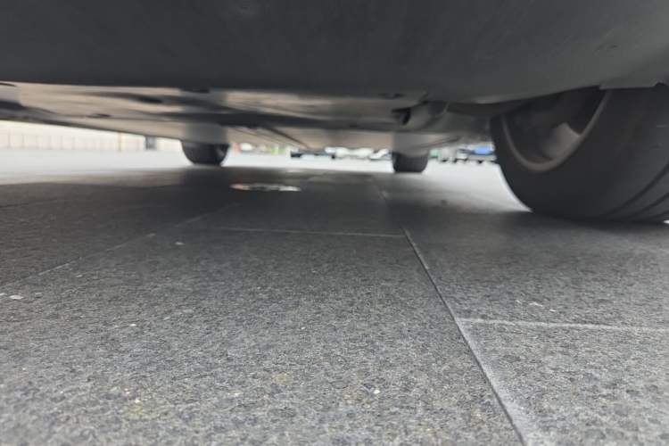 Used Tesla Model Y 2023 Rear-Wheel-Drive Version Chassis Front Left
