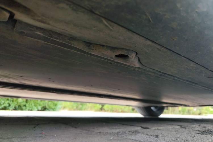 Used Tesla Model Y 2023 Rear-Wheel-Drive Version Chassis Front Left