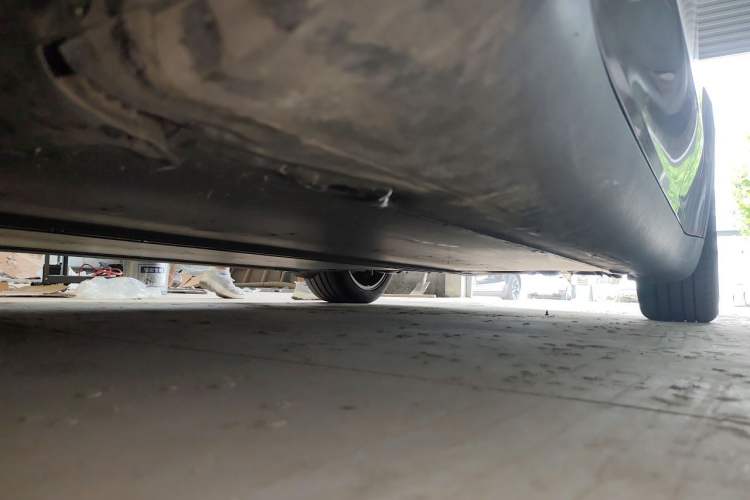 Used Tesla Model Y 2023 Rear-Wheel-Drive Version Chassis Front Left