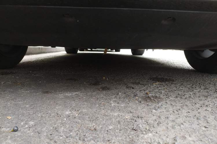 Used Tesla Model Y 2023 Rear-Wheel-Drive Version Chassis Front