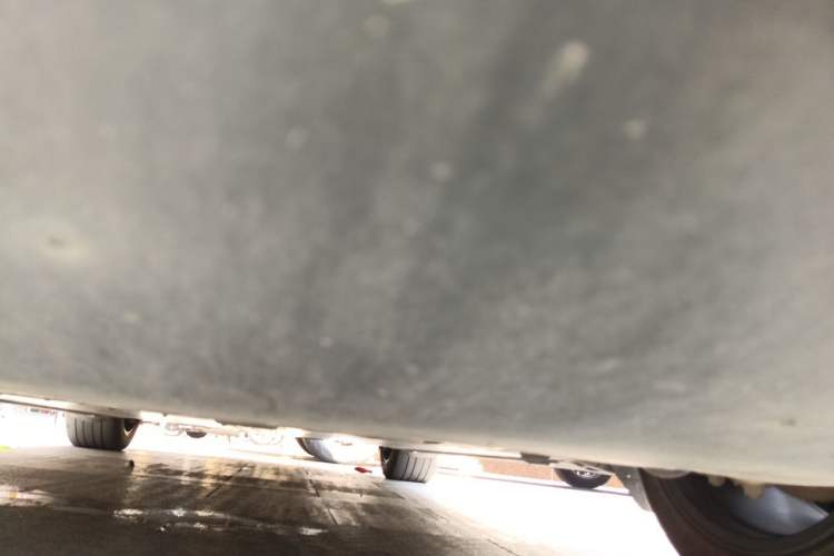 Used Tesla Model Y 2023 Rear-Wheel-Drive Version Chassis Front