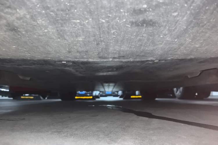 Used Tesla Model Y 2023 Rear-Wheel-Drive Version Chassis Front