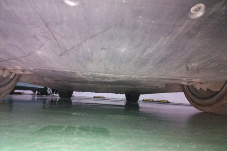 Used Tesla Model Y 2023 Rear-Wheel-Drive Version Chassis Front