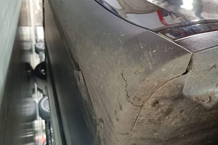 Used Tesla Model Y 2023 Rear-Wheel-Drive Version Chassis Front Right
