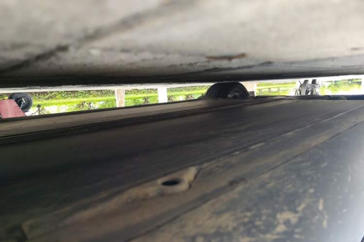 Used Tesla Model Y 2023 Rear-Wheel-Drive Version Chassis Front Right
