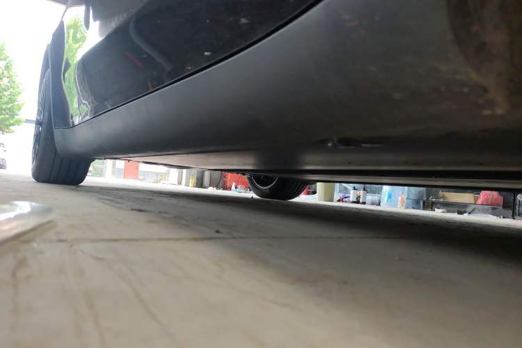 Used Tesla Model Y 2023 Rear-Wheel-Drive Version Chassis Front Right