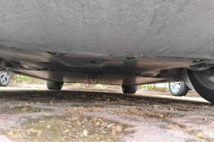 Used Tesla Model Y 2023 Rear-Wheel-Drive Version Chassis Front