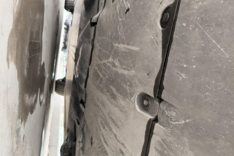 Used Tesla Model Y 2023 Rear-Wheel-Drive Version Chassis Front