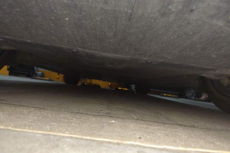 Used Tesla Model Y 2023 Rear-Wheel-Drive Version Chassis Front