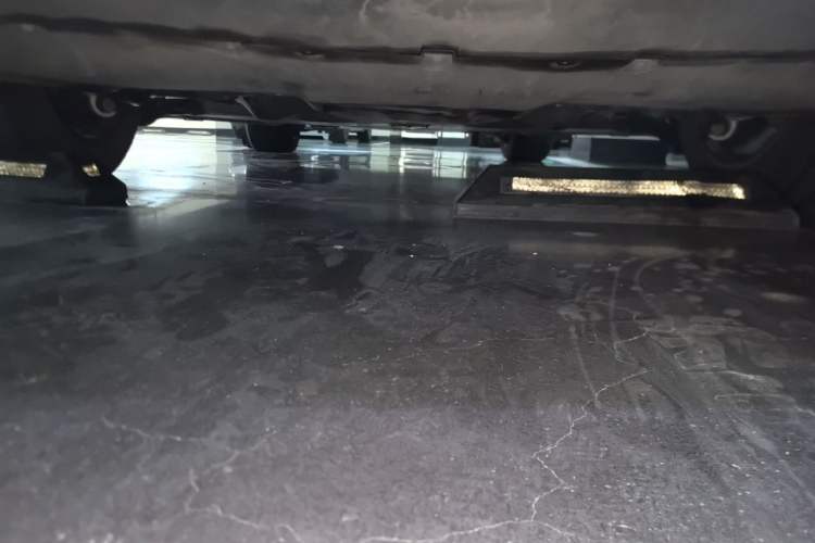 Used Tesla Model Y 2023 Rear-Wheel-Drive Version Chassis Rear