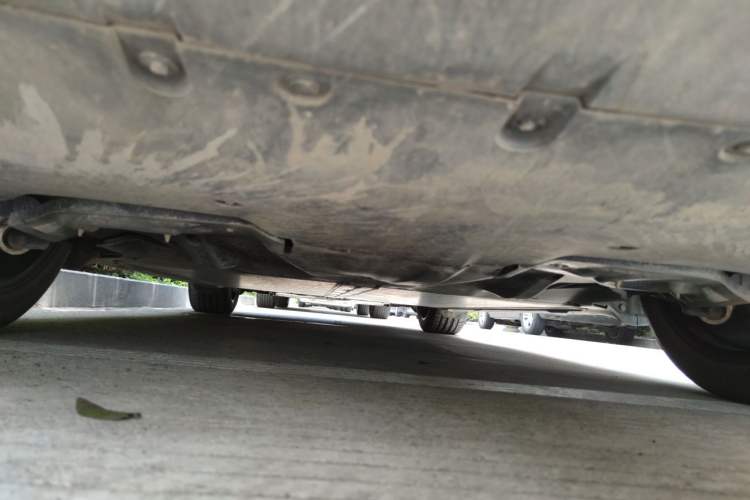 Used Tesla Model Y 2023 Long-Range All-Wheel-Drive Version Chassis Rear